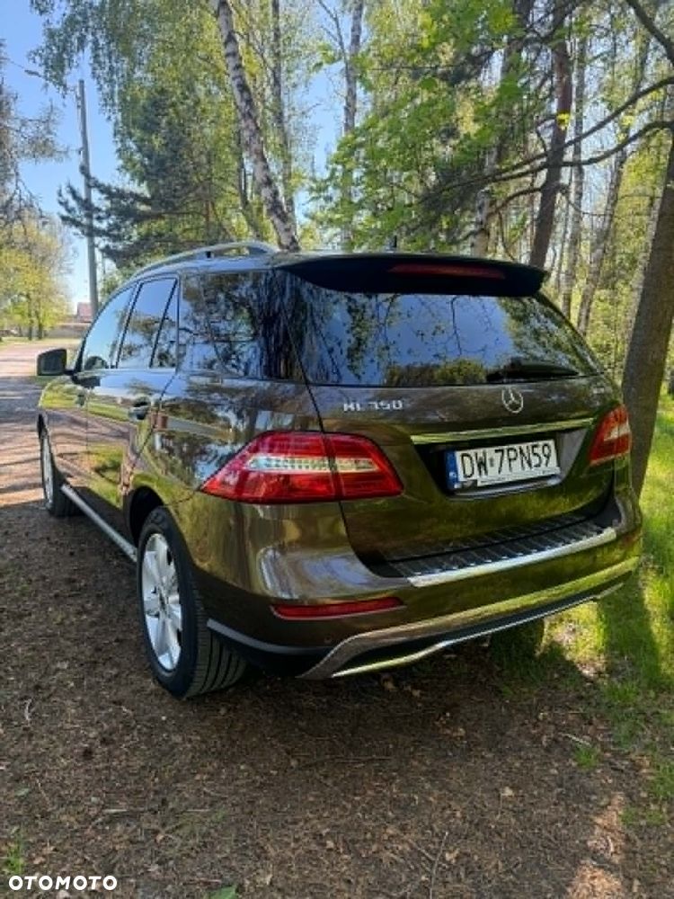 Mercedes-Benz ML - 8