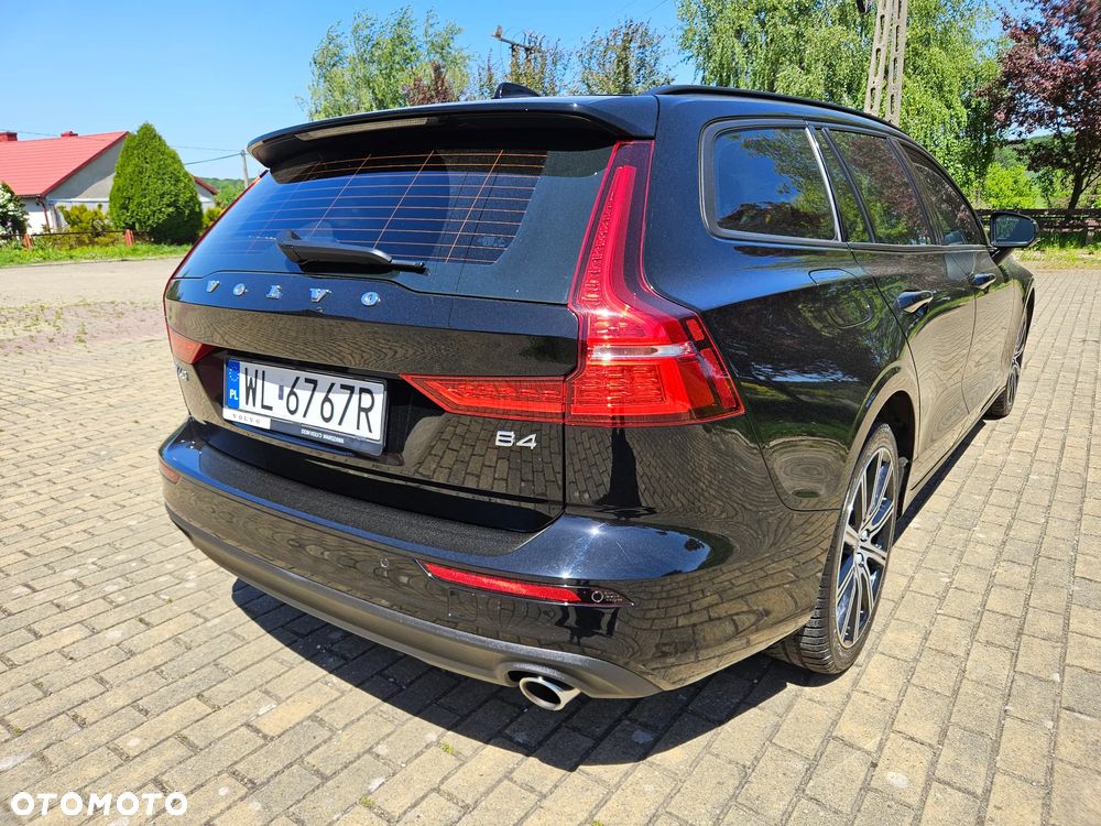 Volvo V60 D4 Momentum Pro - 8