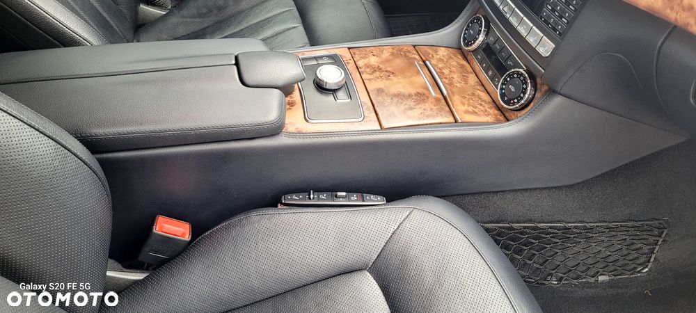 Mercedes-Benz CLS 350 CDI 4Matic 7G-TRONIC - 9