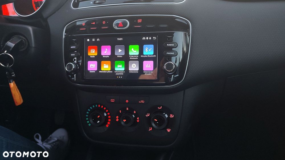 Fiat Punto 1.4 Multiair Lounge S&S - 14