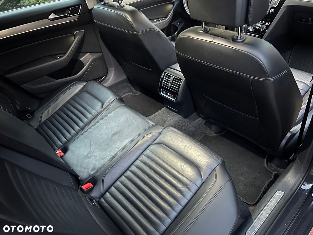 Volkswagen Passat 2.0 TDI BMT Highline DSG - 8