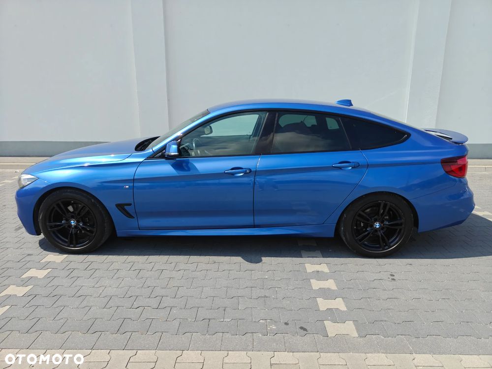 BMW 3GT 320d M Sport - 12