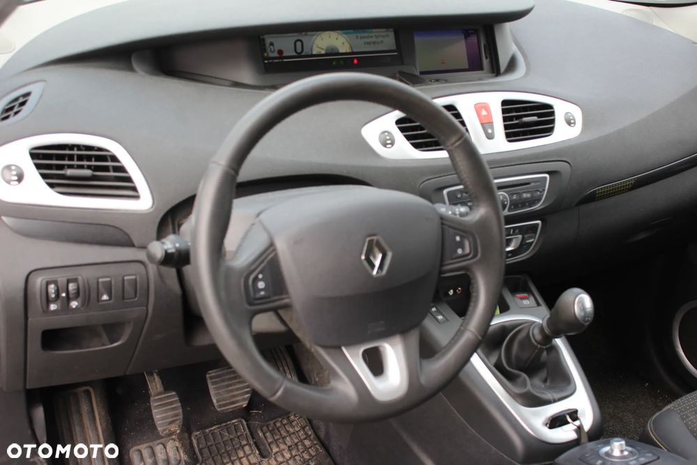 Renault Scenic 1.5 dCi Alize - 15