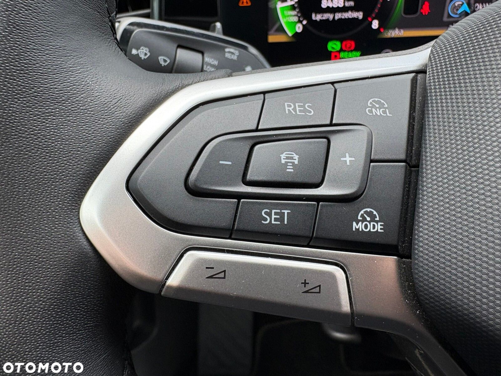 Volkswagen Passat - 27