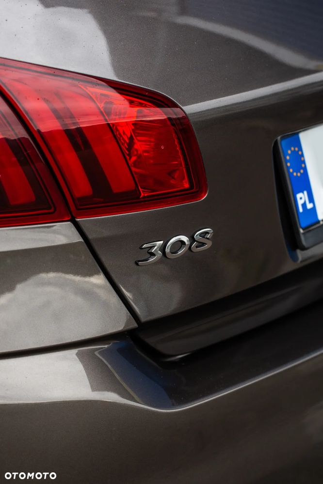 Peugeot 308 125 THP Allure - 9