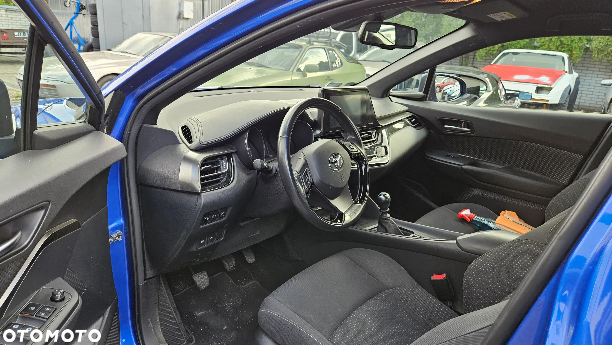 Toyota C-HR - 7