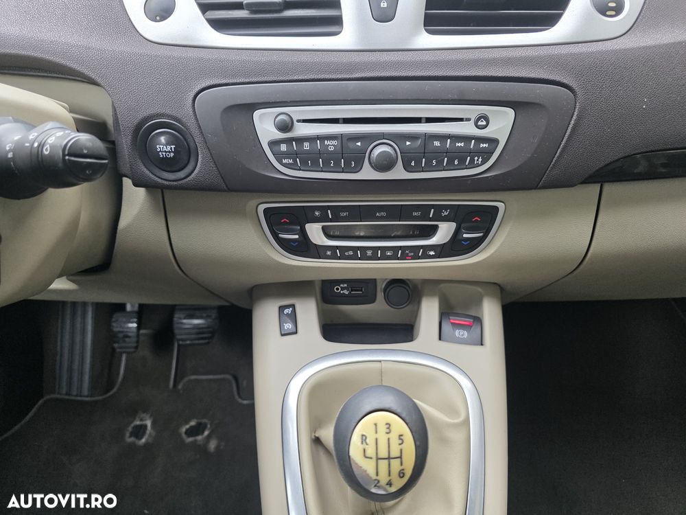Renault Scenic 1.9dCi Privilege - 16