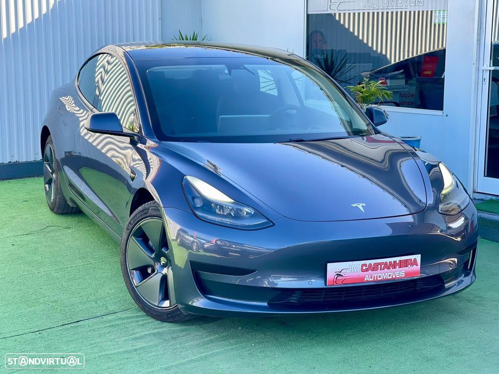 Tesla Model 3 - 2