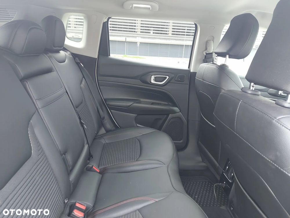 Jeep Compass 1.5 T4 mHEV Summit Winter Edition FWD S&S DCT - 13