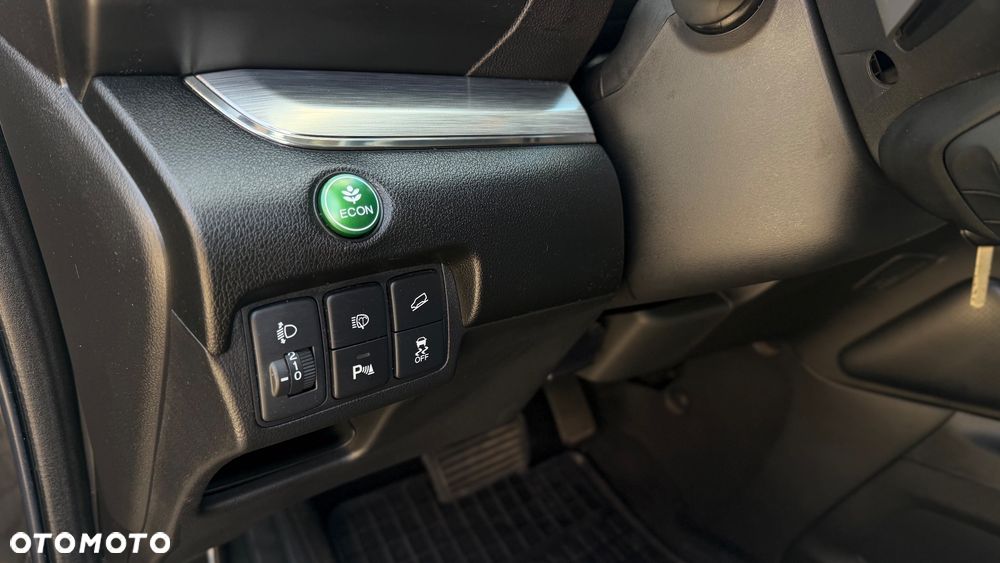 Honda CR-V 2.0i-VTEC 4WD Automatik S - 21