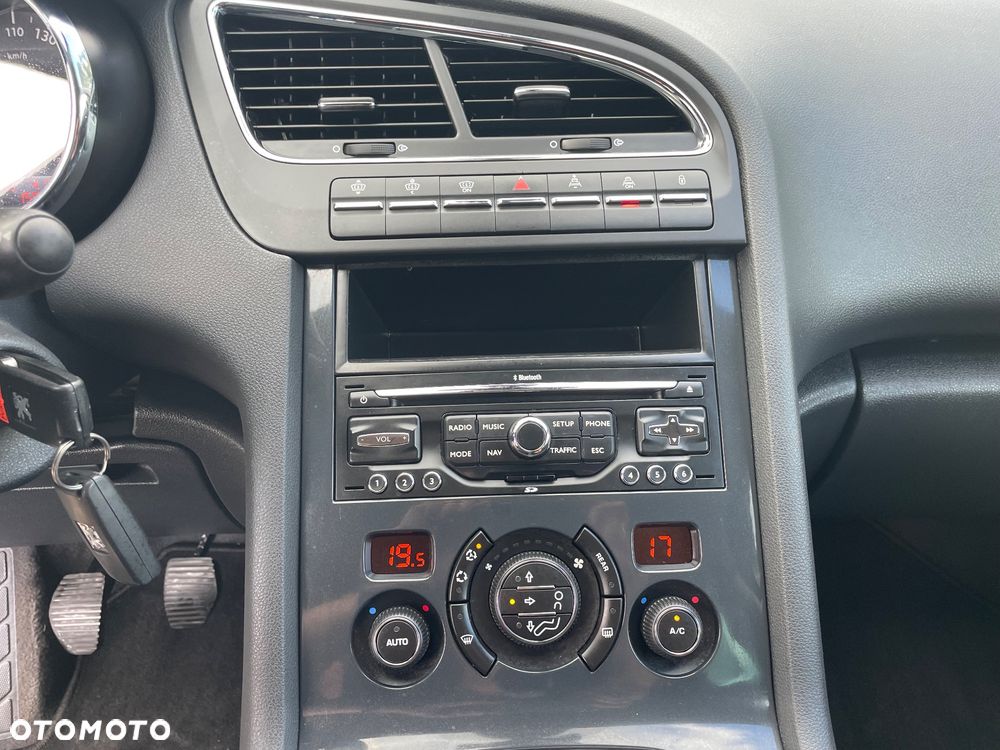 Peugeot 508 155 THP Style - 32