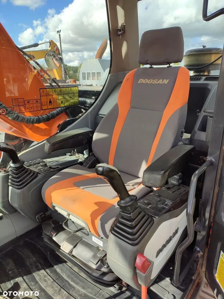 Doosan DX 225 LC-5 - 29