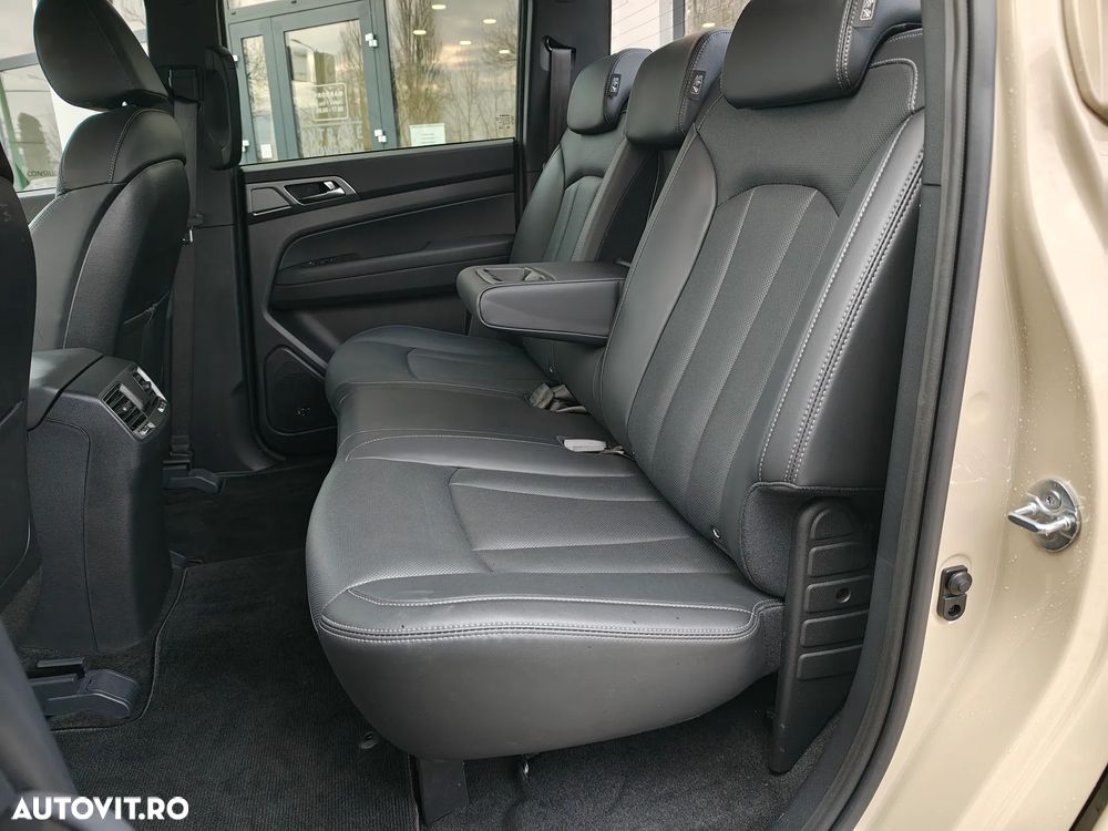 SsangYong MUSSO Grand 2.2 e-XDI 4WD 6AT Black Edition - 13