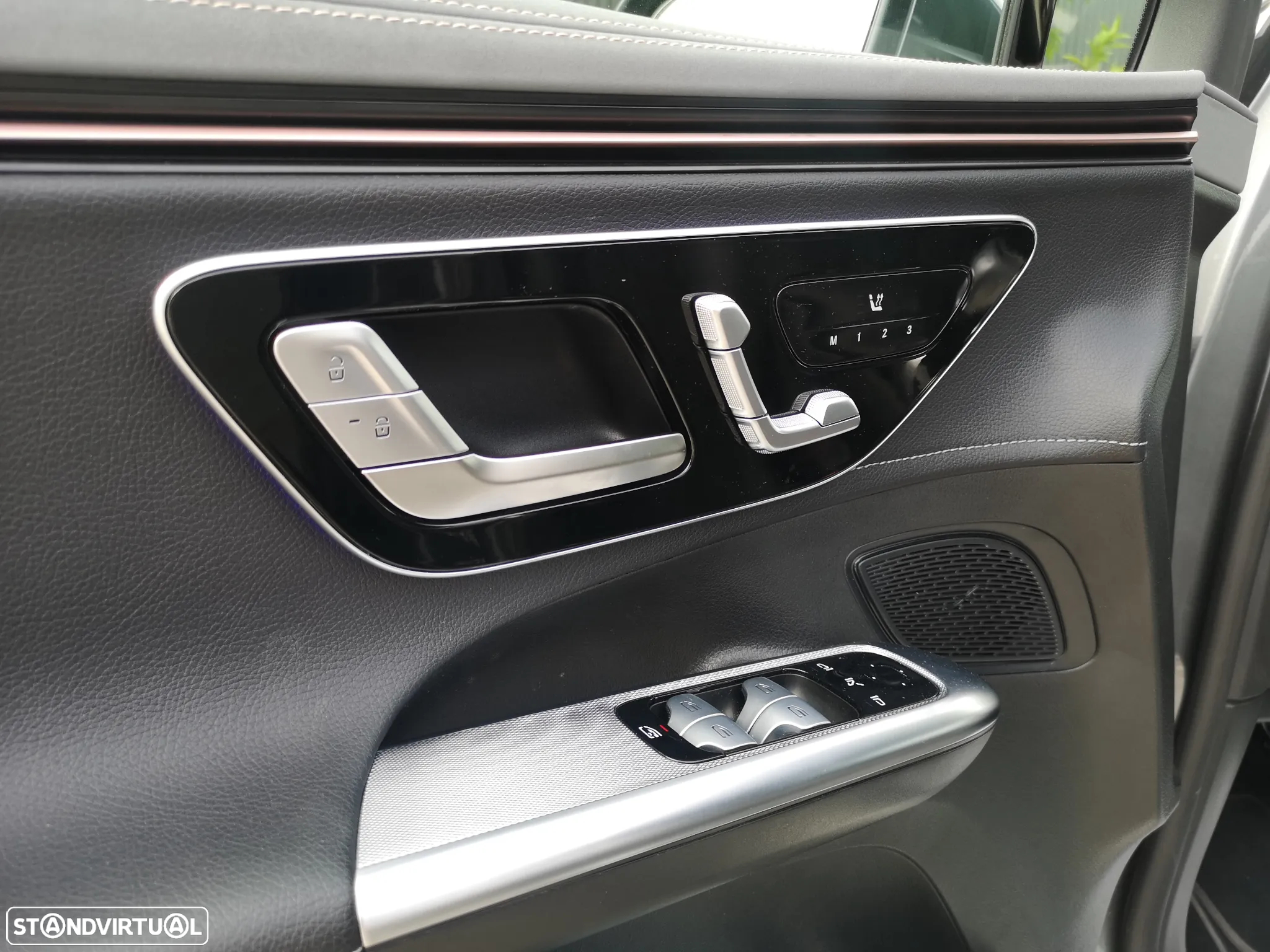 Mercedes-Benz EQE SUV 300 Edition - 14