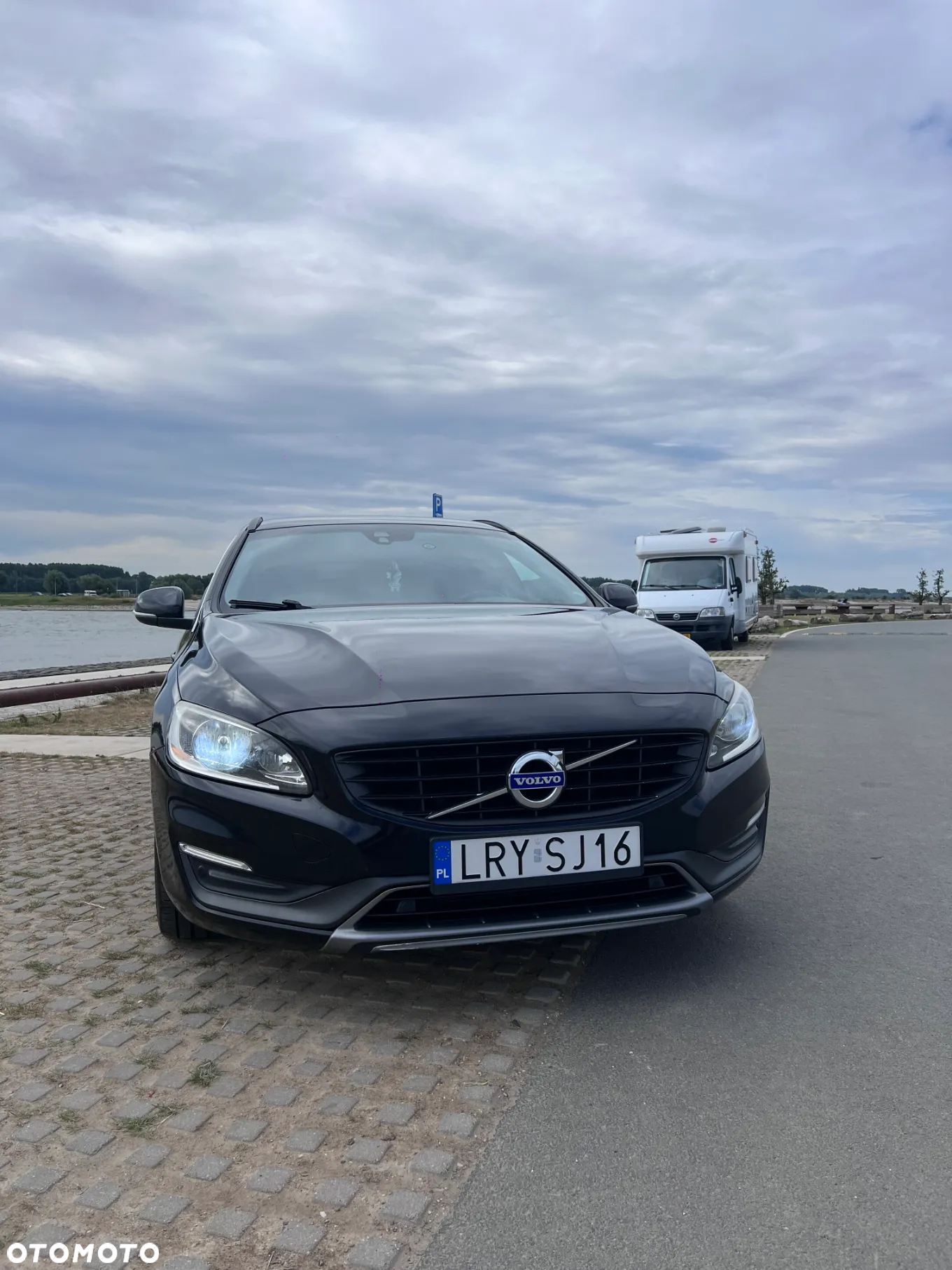 Volvo V60 D4 Drive-E Momentum - 7