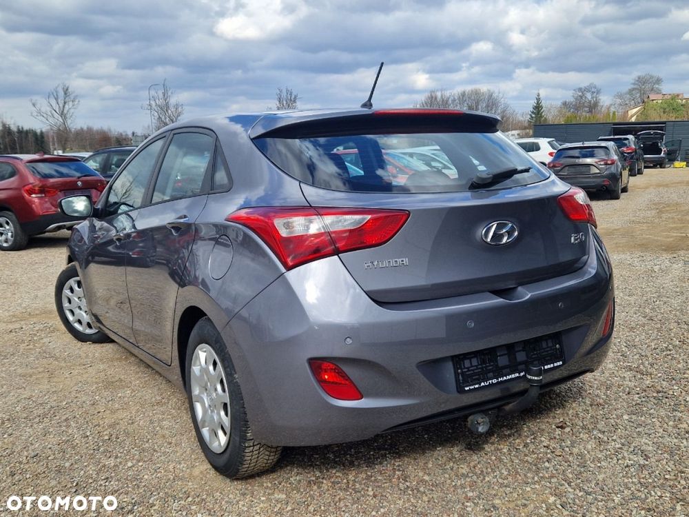 Hyundai i30 1.6 Comfort - 3