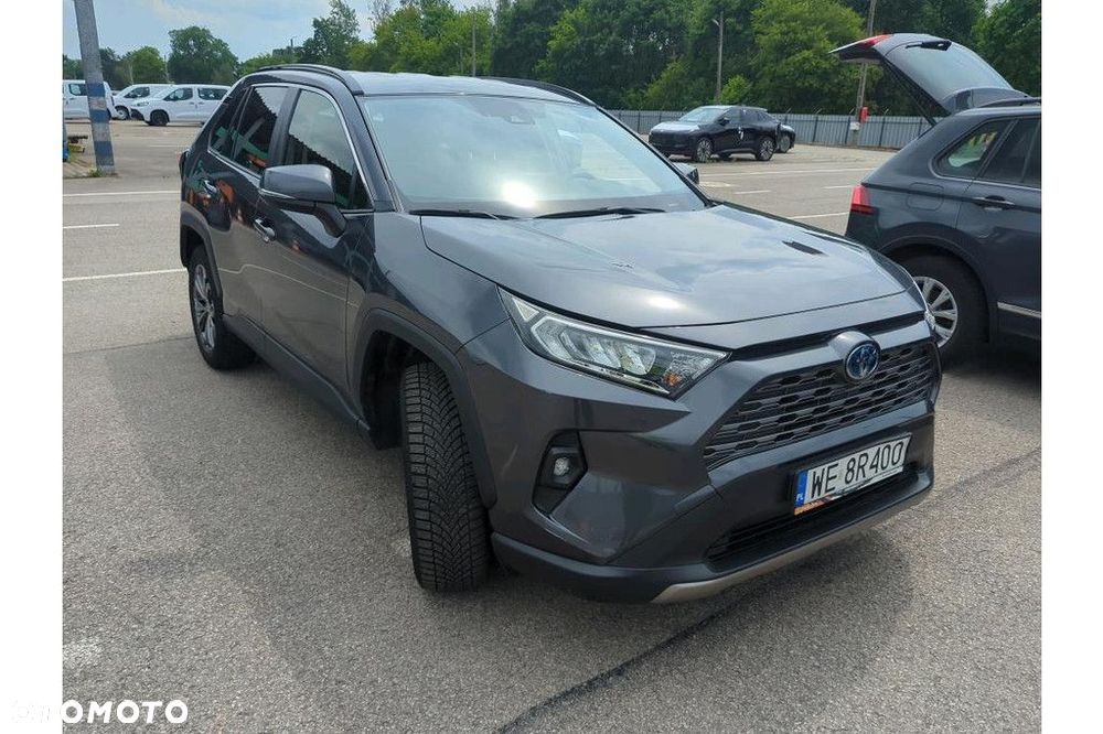 Toyota RAV4 - 4