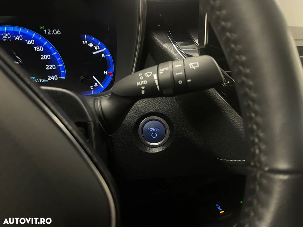 Toyota Corolla 1.8 Hybrid Touring Sports - 22