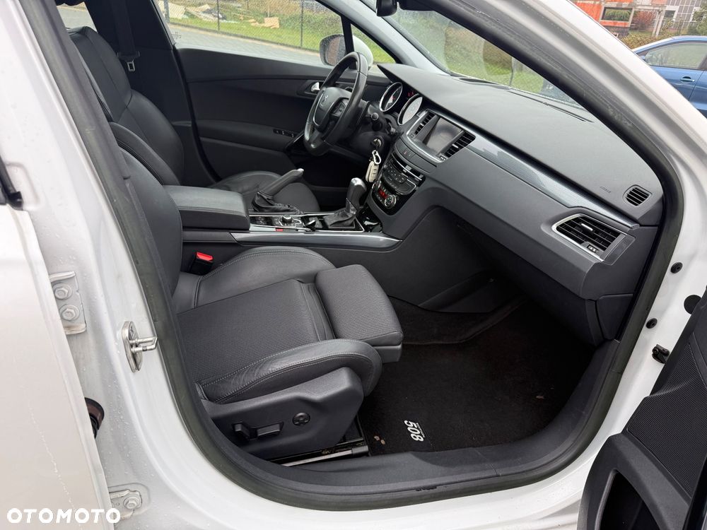 Peugeot 508 SW HDi 160 Automatik Allure - 21
