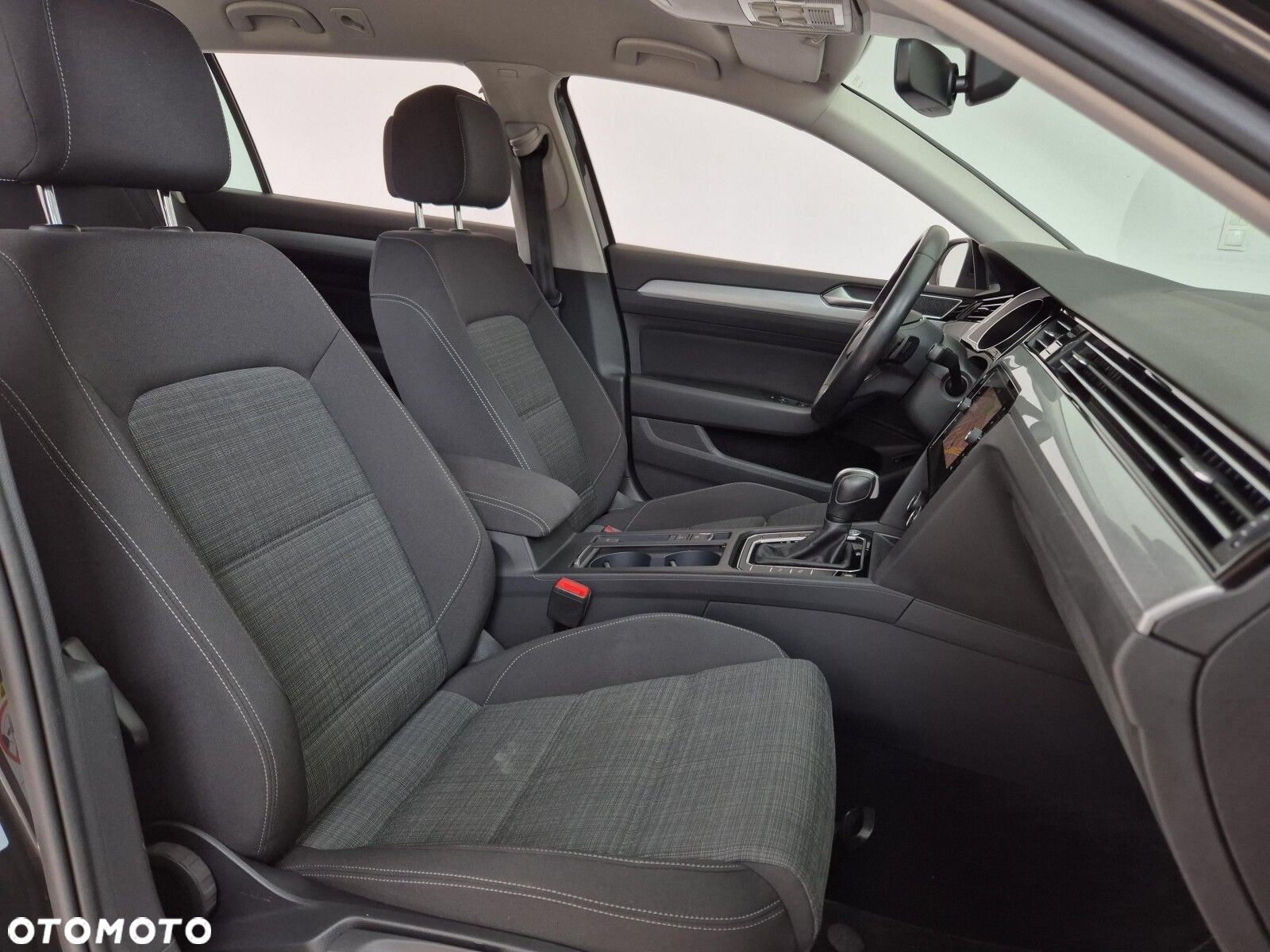 Volkswagen Passat 2.0 TDI EVO Business DSG - 13
