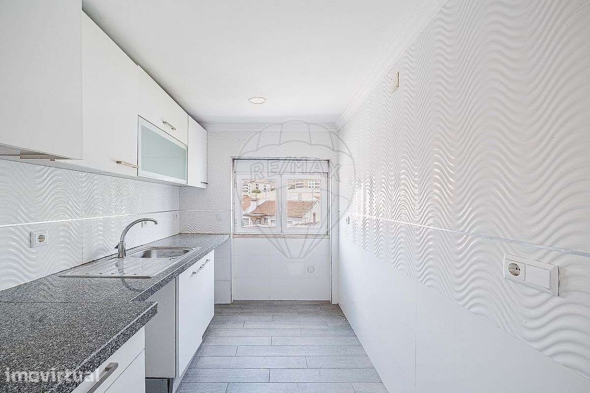 Apartamento T2 para venda - Grande imagem: 2/40