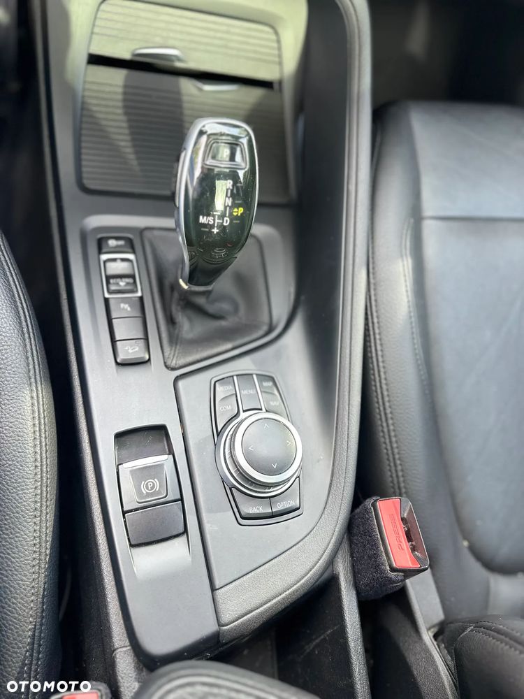BMW X1 xDrive18d Advantage - 9