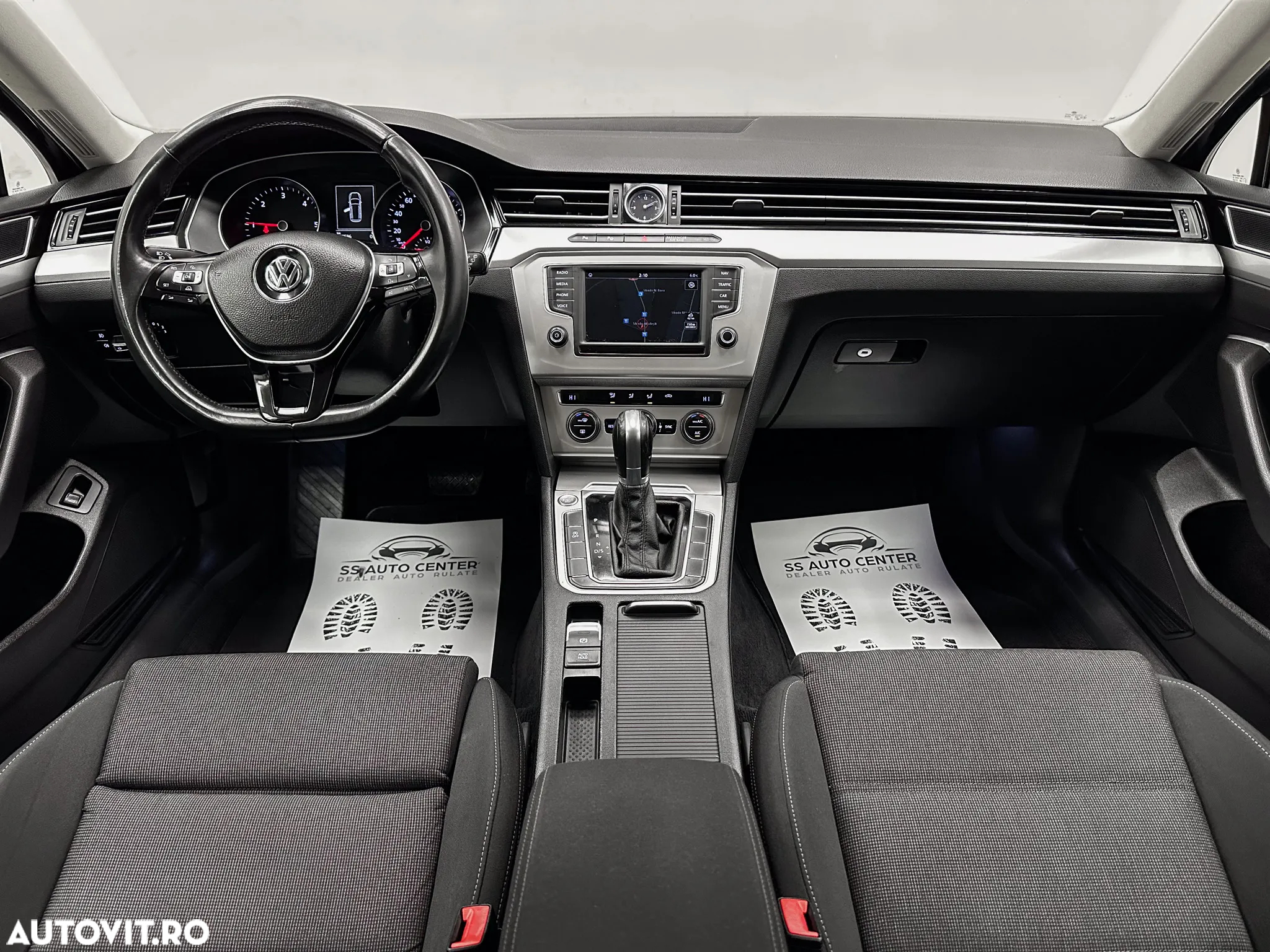 Volkswagen Passat Variant 1.6 TDI (BlueMotion Technology) DSG Comfortline - 24