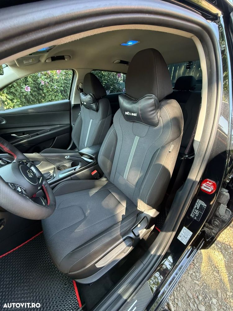 Hyundai Elantra 1.6 l 123 CP 6MT Exclusive - 10
