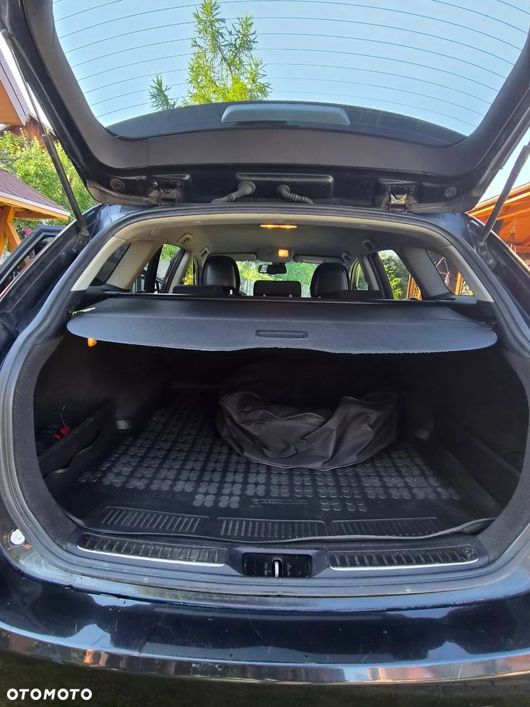 Toyota Avensis 2.0 Sol EU5 - 10
