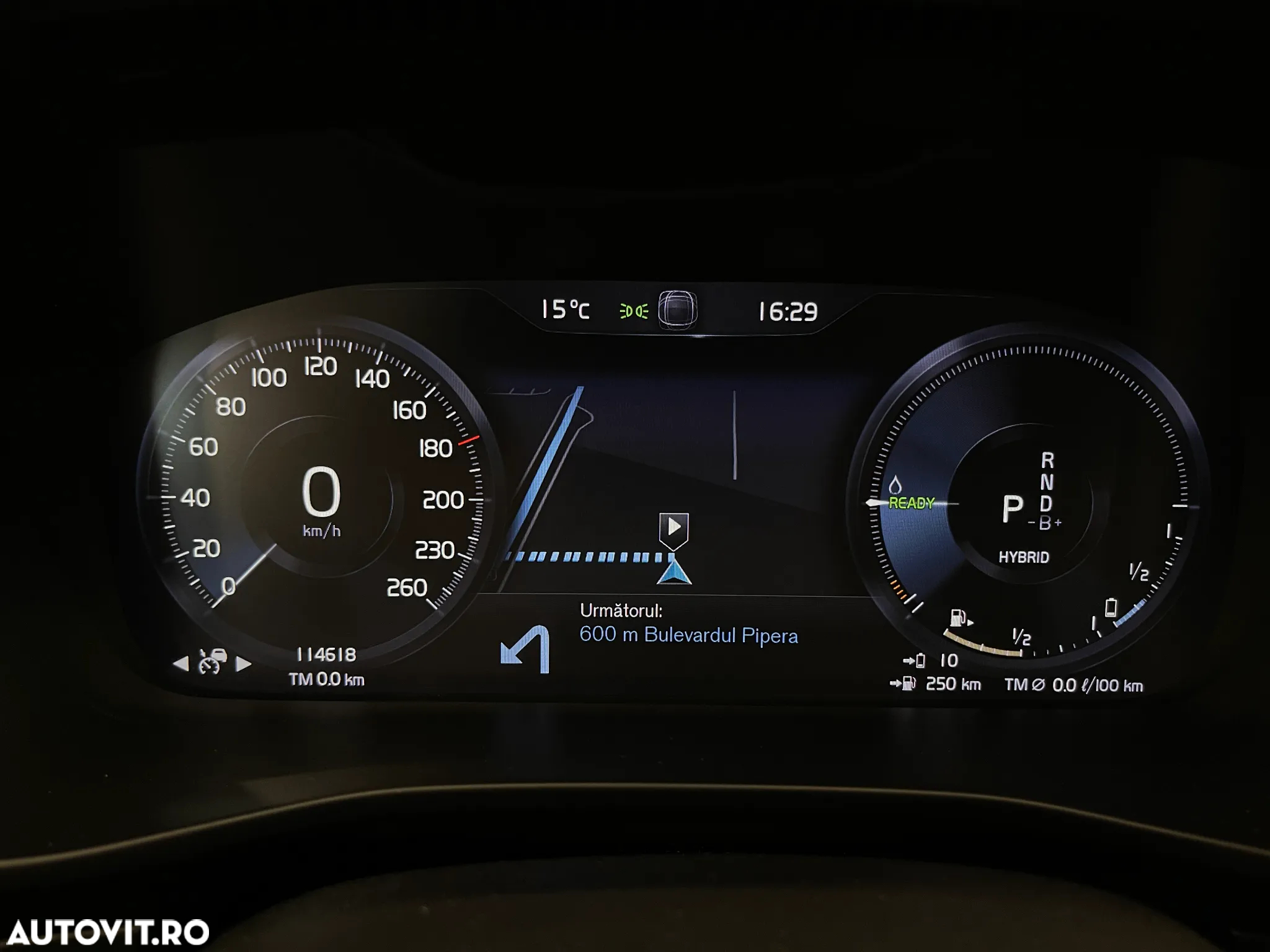 Volvo XC 40 Recharge T5 Twin Engine AT7 Inscription - 32