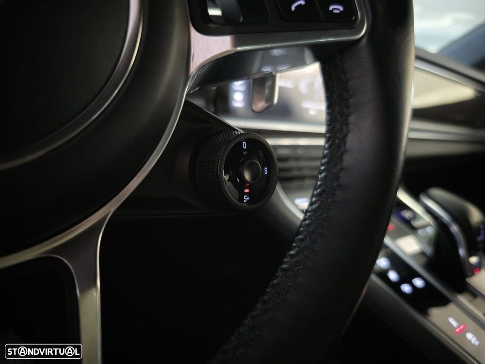 Porsche Panamera 4S Diesel - 28