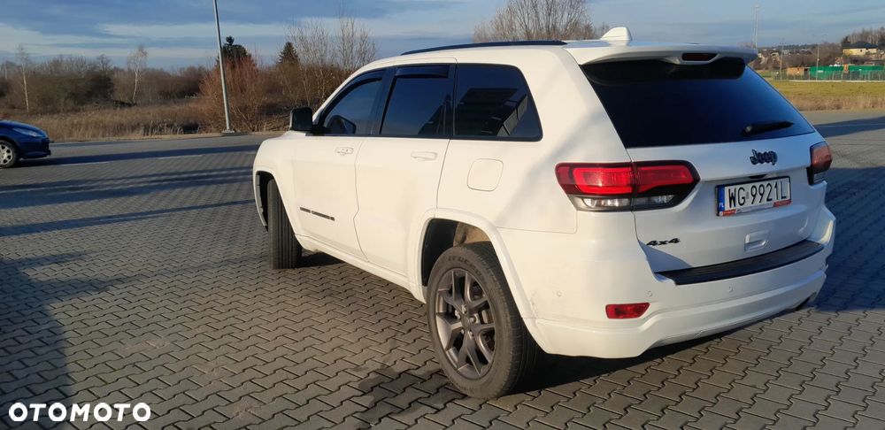 Jeep Grand Cherokee - 5