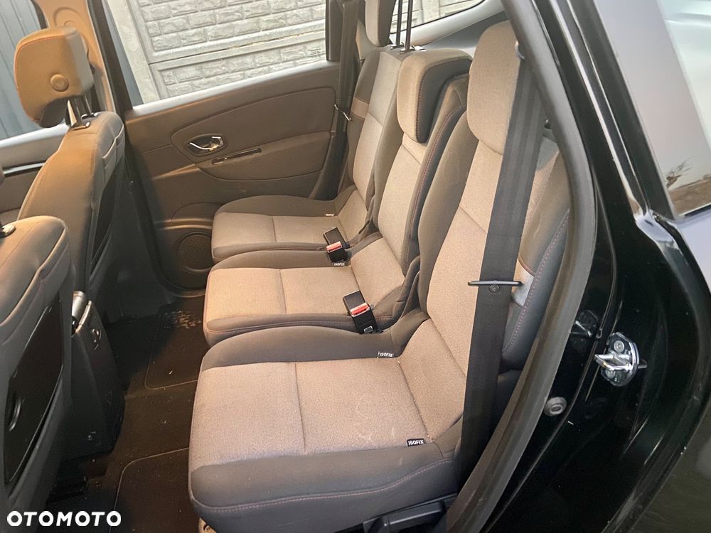 Renault Grand Scenic - 9