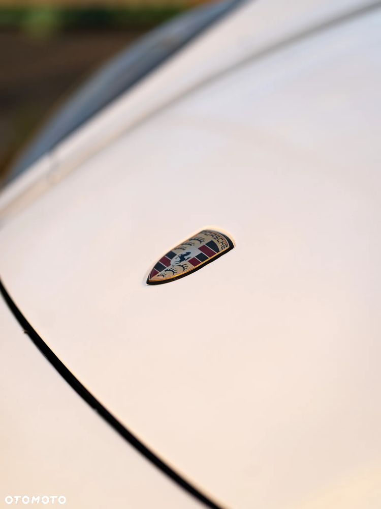 Porsche Cayenne - 12