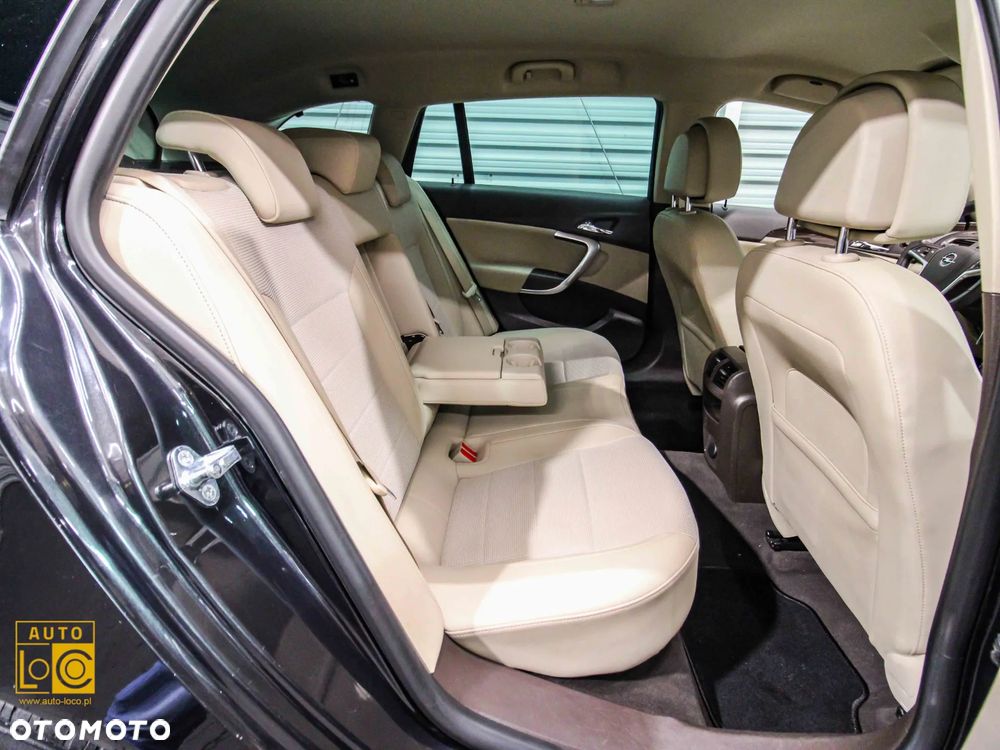 Opel Insignia 2.0 CDTI Cosmo - 11