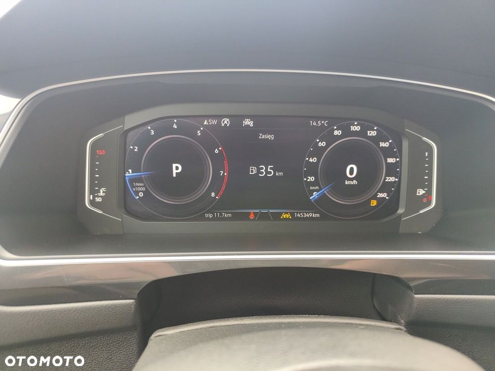 Volkswagen Tiguan - 38