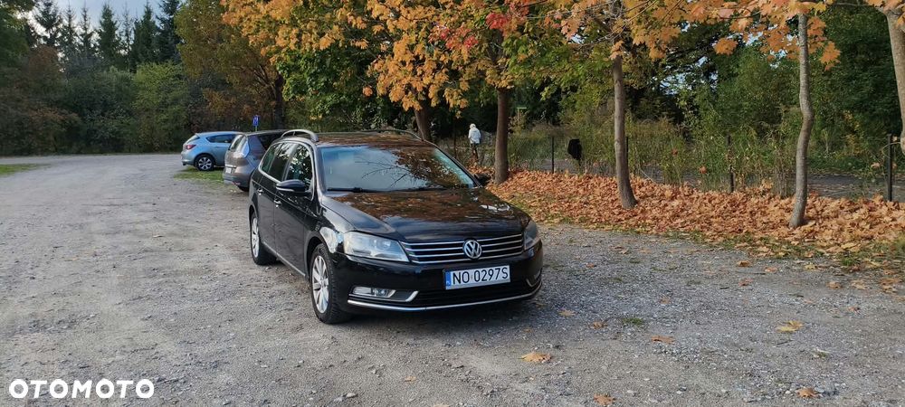 Volkswagen Passat 2012 photo 4