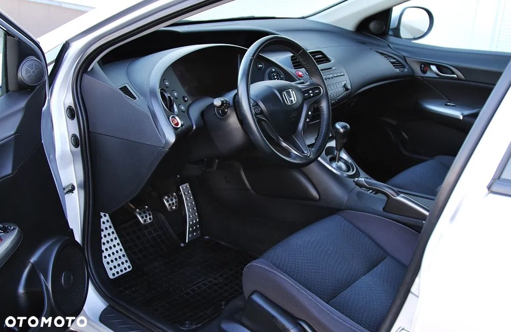 Honda Civic 1.4 Sport - 16