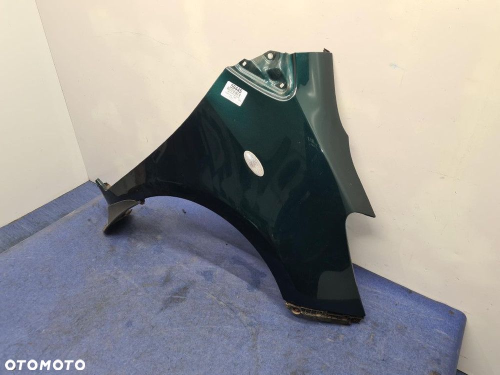 TOYOTA YARIS II LIFT BŁOTNIK PRZÓD PRAWY 6S3 - 5