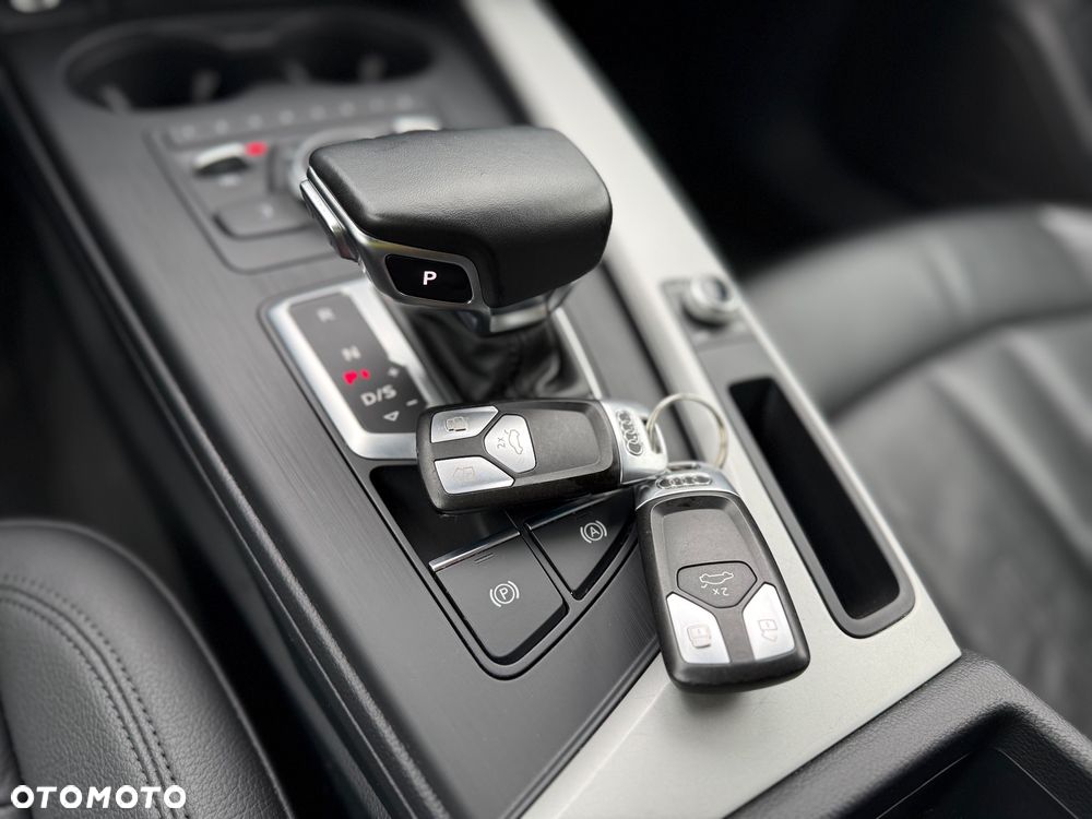 Audi A4 Avant 30 TDI S tronic sport - 31