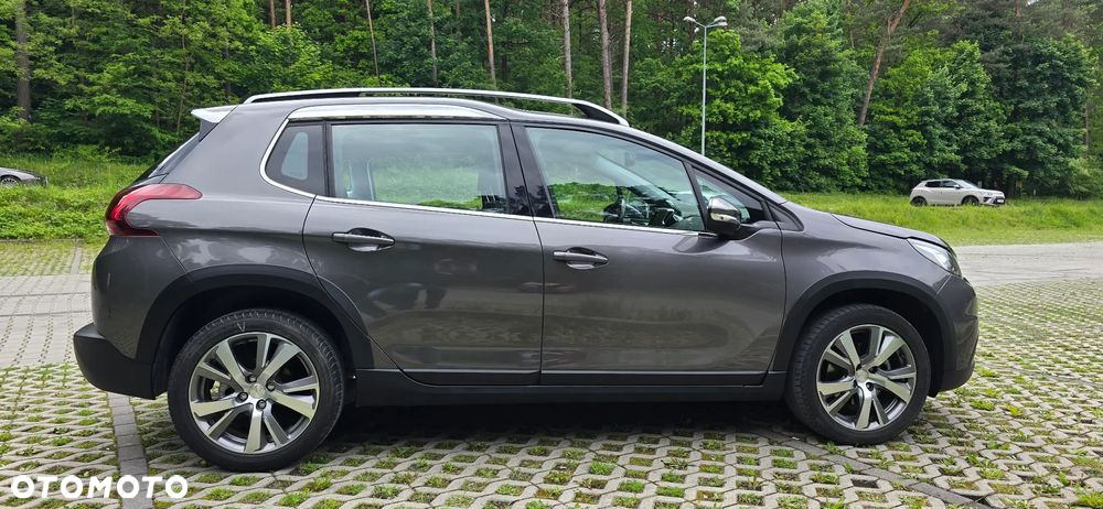 Peugeot 2008 - 6