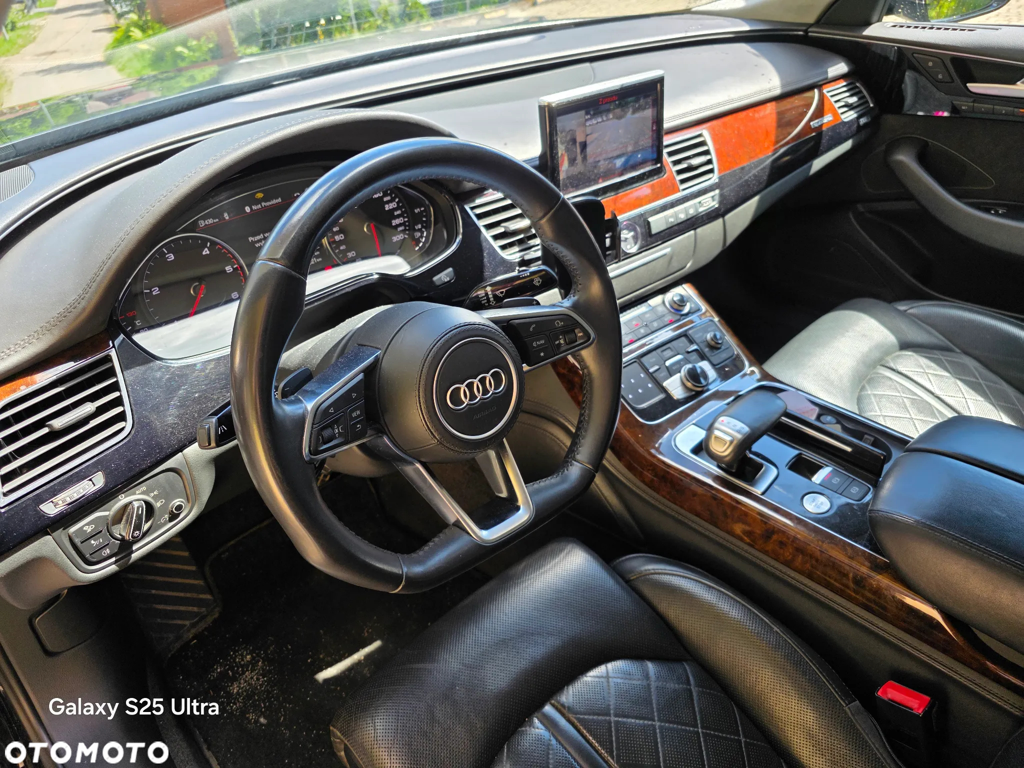 Audi A8 - 6
