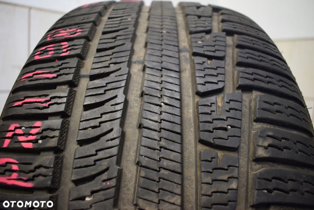 R19 255/40 100V Nokian WR A3 - 1