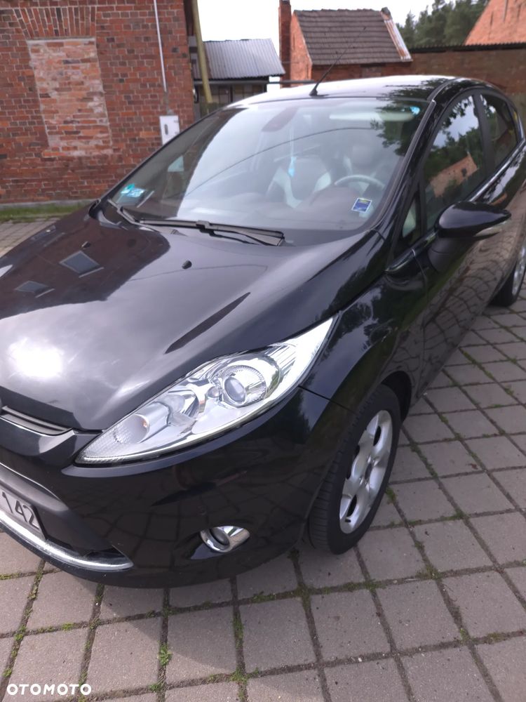 Ford Fiesta 1.6 TDCi DPF Ghia - 2