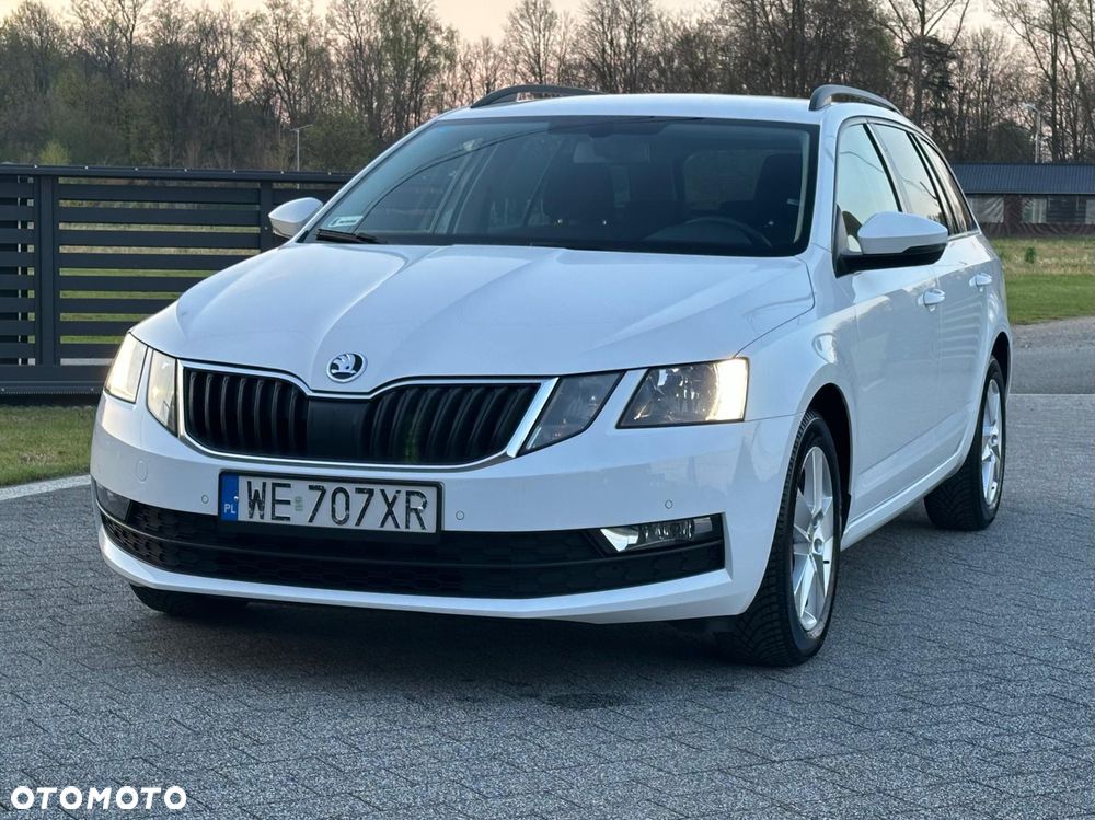 Skoda Octavia 1.6 TDI Ambition - 5