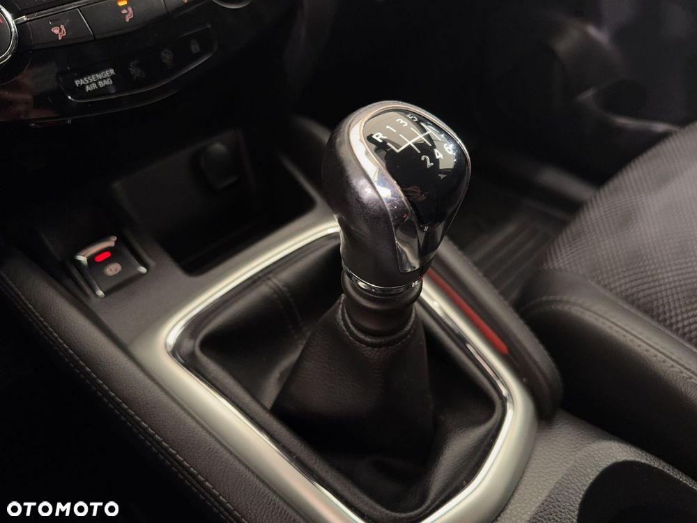 Nissan Qashqai - 28