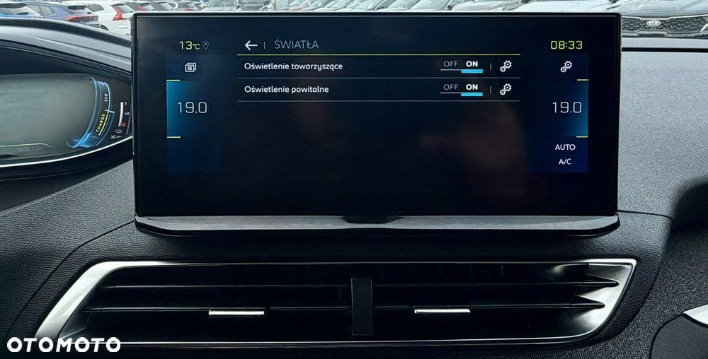 Peugeot 3008 1.6 PureTech Hybrid PHEV Allure Pack S&S EAT8 - 29