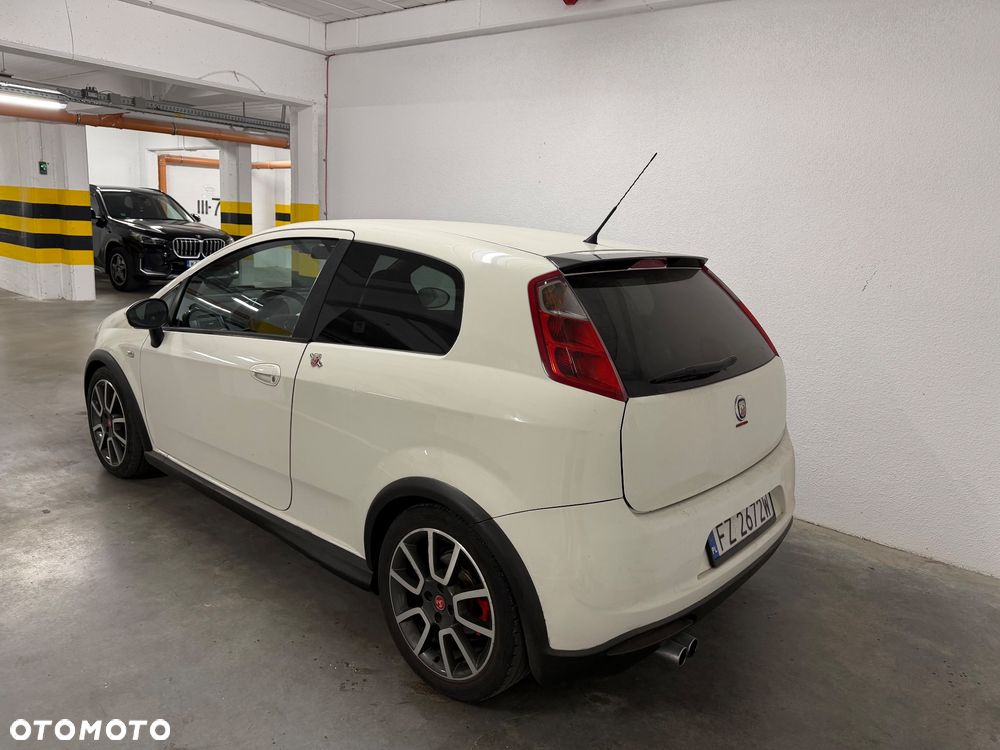 Abarth Grande Punto - 2