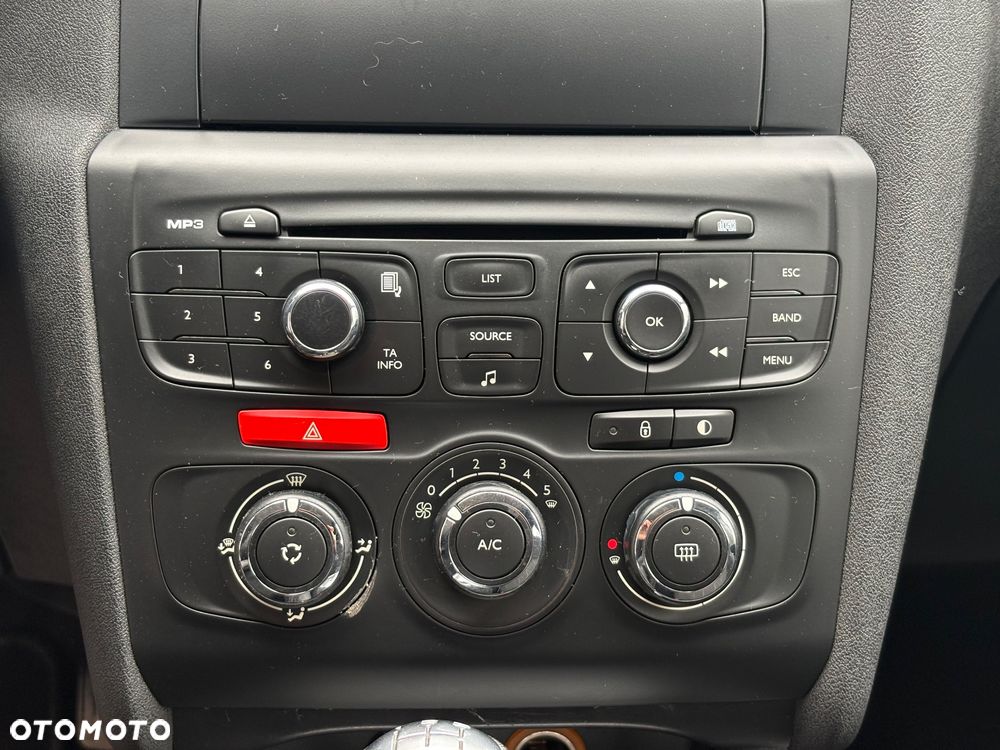 Citroën C4 HDi 90 Business Class - 10