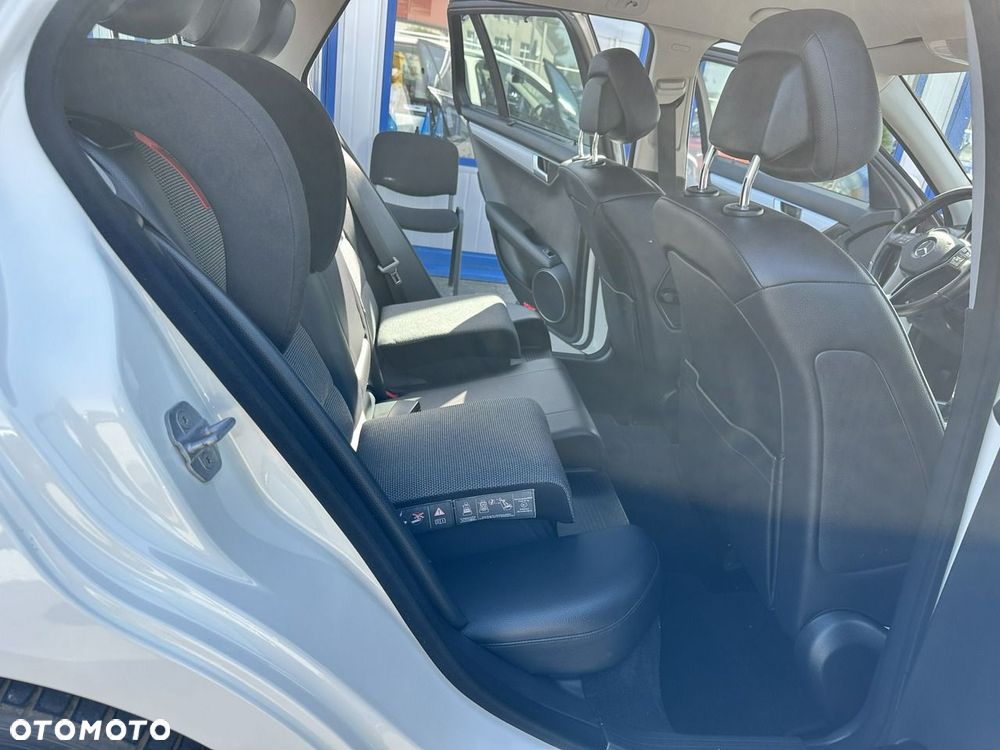 Mercedes-Benz Klasa C - 9